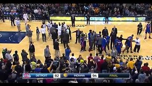 susistumdymas-pacers-ir-pistons-rungtynese