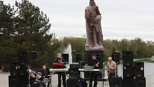 Įkrauk.lt nuotrauka