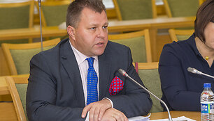 Mantas Adomėnas