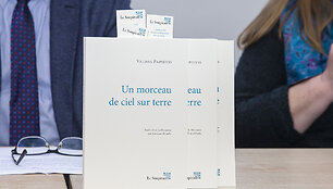 Valdo Papievio knygos &bdquo;Marcher, encore et encore&ldquo;
