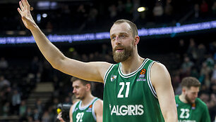 Artūras Milaknis