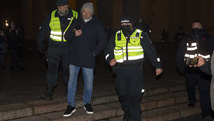 Naujųjų sutikimas baigėsi pas policijos pareigūnus