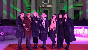 Vilniaus Tarptautinės Moterų Asociacijos (IWAV) organizuojamas &bdquo;Pink Blossom&ldquo; čiuožimo ant ledo renginys