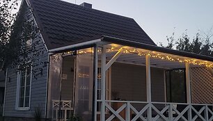 &Scaron;eima atnaujino namuką