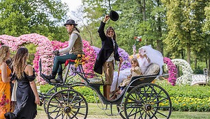 Pakruojo dvaro Vasaros gėlių festivalis