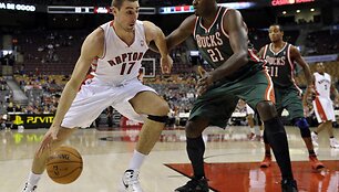 Toronto &bdquo;Raptors&ldquo; klubas su Jonu Valančiūnu įveikė Milvokio &bdquo;Bucks&ldquo; 104:95