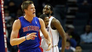 &bdquo;Pistons&ldquo; žaidėjas &scaron;vedas Jonas Jerebko.