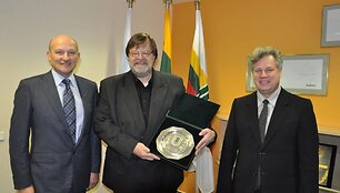 R.Bakutis, Andre van Overbeekas ir V.Vasiliauskas(de&scaron;inėje)