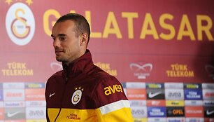 Wesley Sneijderis persikėlė į Stambulo &bdquo;Galatasaray&ldquo;