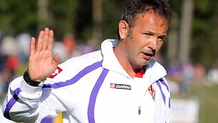 Serbijos futbolo rinktinės treneris Sini&scaron;a Mihajlovičius