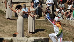 Sočio žaidynių olimpinės ugnies uždegimo ceremonija Olimpijoje