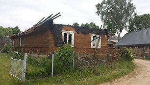 Gaisras Varėnos rajone, Pamerkių kaime