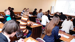 Vilniečiai ra&scaron;ė Nacionalinį diktantą