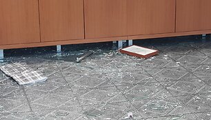 Juvelyrinių dirbinių parduotuvės apiplė&scaron;imas &Scaron;ilutėje