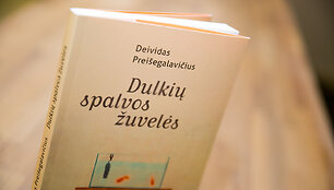 Deividas Prei&scaron;egelavičius &bdquo;Dulkių spalvos žuvelės&ldquo;