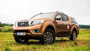 Naujasis „Nissan Navara“