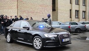 lietuvos-keliu-policijos-tarnyba-pristate-nauja-nezymeta-audi-a6