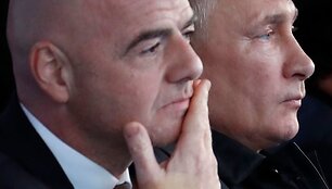 Gianni Infantino ir Vladimiras Putinas