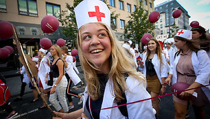 Mokslu metų pradžios studentų eisena Gedimino pr. 