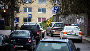 Sostinės Filaretų gatvėjė automobilis partrenkė vaiką