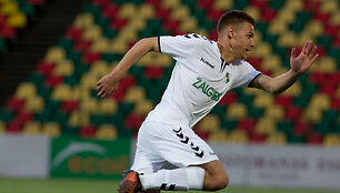 Futbolo rungtynės tarp "Žalgirio"  ir "Trakų".