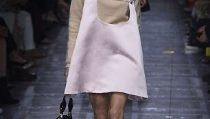 &bdquo;Prada&ldquo; 2019 m. pavasario ir vasaros kolekcijos modelis