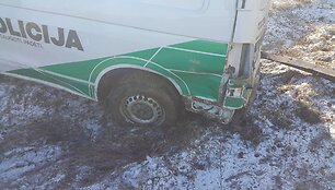 Policijos automobilio ir VW avarija &Scaron;ilutės rajone