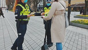 KET priminimas dviračių ir paspirtukų vairuotojams