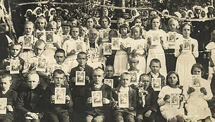 Pirmos Komunijos atminimui. Žiobi&scaron;kis, 1938 m. gegužės 1 d.
