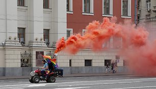 Maskvoje sustabdytos LGBT bendruomenės eitynės