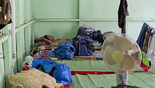 22 metus vergavęs Myint Naing laikino prieglobsčio stovykloje