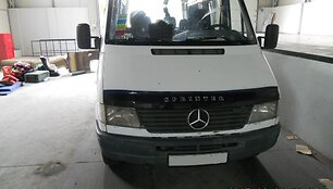 Sulaikytas mikroautobusas