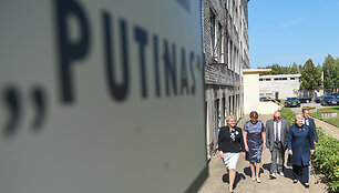 Prezidentė lankosi vaikų globos namuose &bdquo;Putinas&ldquo;