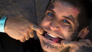 Kūno modifikacijų ir tatuiruočių mėgėjų suvažiavimas Ekvadore