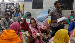 Afganistaną, Indiją ir Pakistaną supurtė 7,5 balo žemės drebėjimas