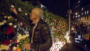 Pasaulis gedi teroro išpuolio aukų