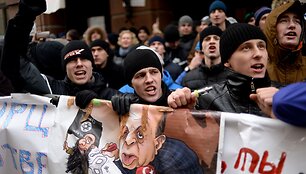 Protestai Maskvoje prie Turkijos ambasados