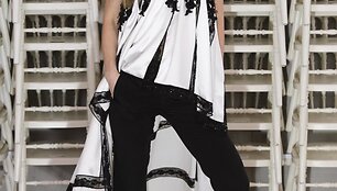 &bdquo;Alexis Mabille&ldquo; 2016 m. pavasario-vasaros kolekcijos modelis