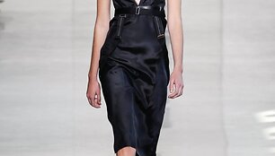 &bdquo;Calvin Klein&ldquo; 2016 m. rudens-žiemos kolekcijos modelis