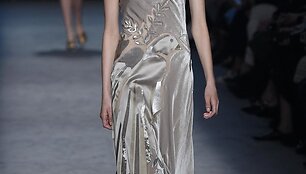 &bdquo;Alberta Ferretti&ldquo; 2016 m. rudens-žiemos kolekcijos modelis