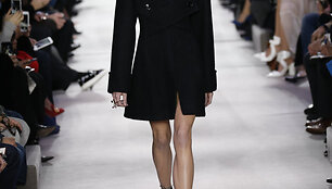 &bdquo;Christian Dior&ldquo; 2016 m. rudens-žiemos kolekcijos modelis