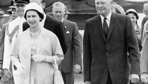 Dwightas D. Eisenhoweris su karaliene Elizabeth II