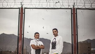 Peru kalėjime kaliniai bendradarbiauja su dizaineriu ir siuva specialią drabužių kolekciją