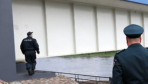 Kauno pareigūnai pastebėję mergaitę