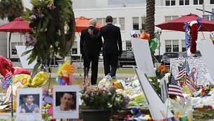 JAV prezidentas Barackas Obama ketvirtadienį nuvyko į gedintį Orlandą