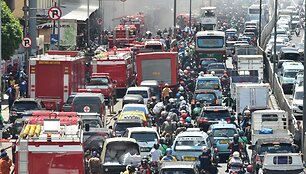 Istoriniame Indonezijos sostinės turguje &scaron;ėlsta didžiulis gaisras