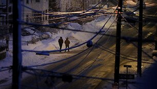 JAV &scaron;iaurės rytus vėl užklupo smarkus snygis