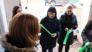 Kauno policininkai &scaron;unų prieglaudoje