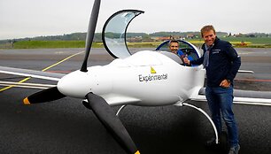 Saulės energija varomas lėktuvas &bdquo;SolarStratos&ldquo;