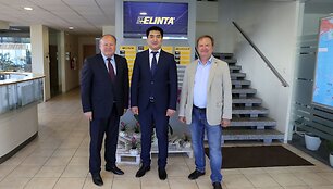 Kauno r. meras V. Makūnas. R. Achmetovas ir &bdquo;Elintos&ldquo; vadovas Vytautas Jokužis